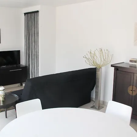 Maison 4 Pers Au Calme Avec Patio 5 Min La Rochelle Et Ile De Re Du Samedi Au Samedi